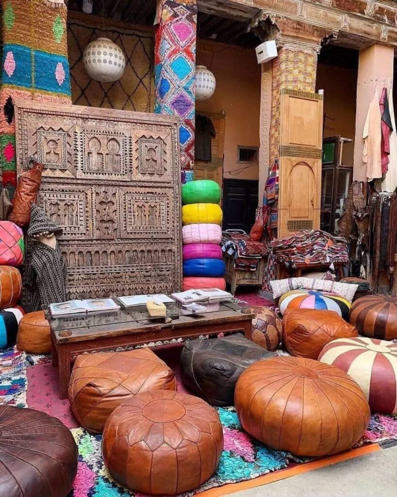 The Market shopping and souvenirs 